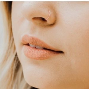 Meet your Posher, Faith